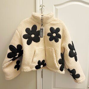BLANKNYC Wild At Heart Jacket Floral Jacket Size M NWT Sold Out!
